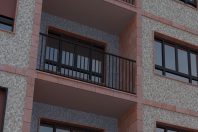 Infografía rehabilitación fachada en piedra y gresite