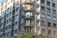 Infografía rehabilitación fachada en piedra y gresite